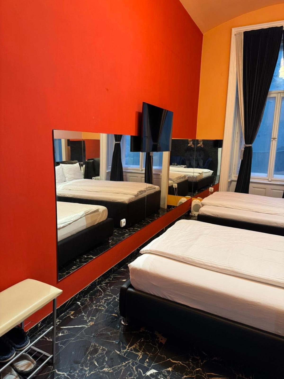 Vip 1-wenceslas Square Apartment *